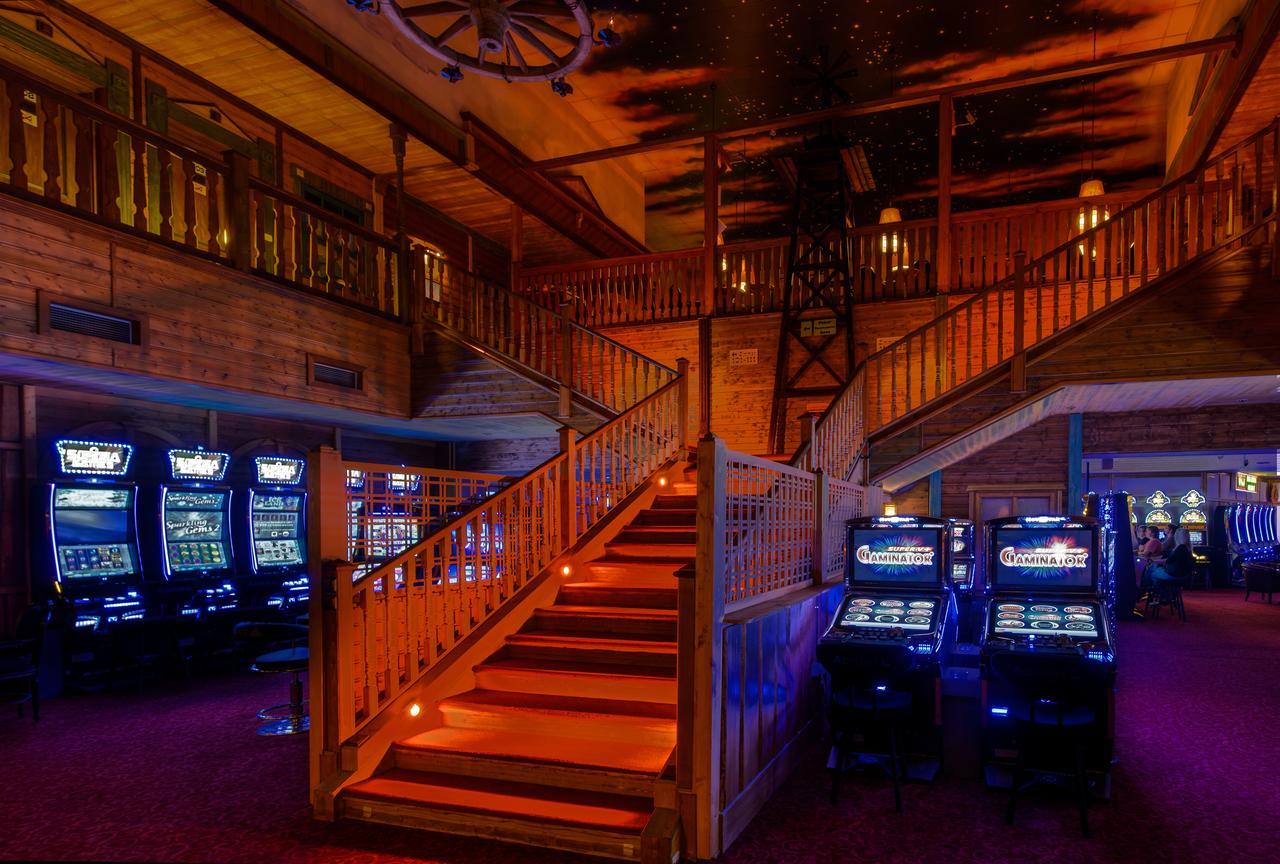 Casino&Hotel Eldorado Ceska Kubice Exterior foto